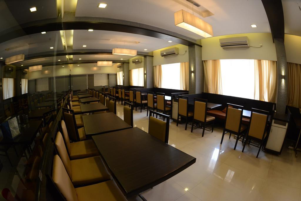 阿育什国际酒店 门格洛尔 外观 照片